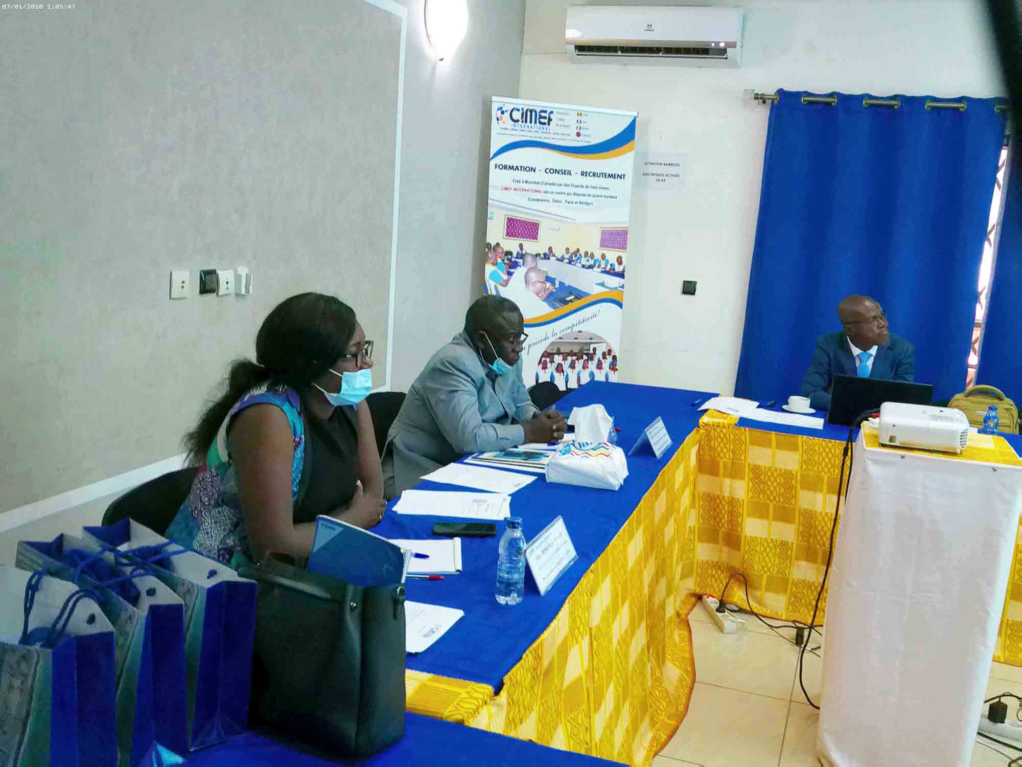 Identifier les risques de pollution, les maîtriser et contrôler les activités minières ou pétrolières