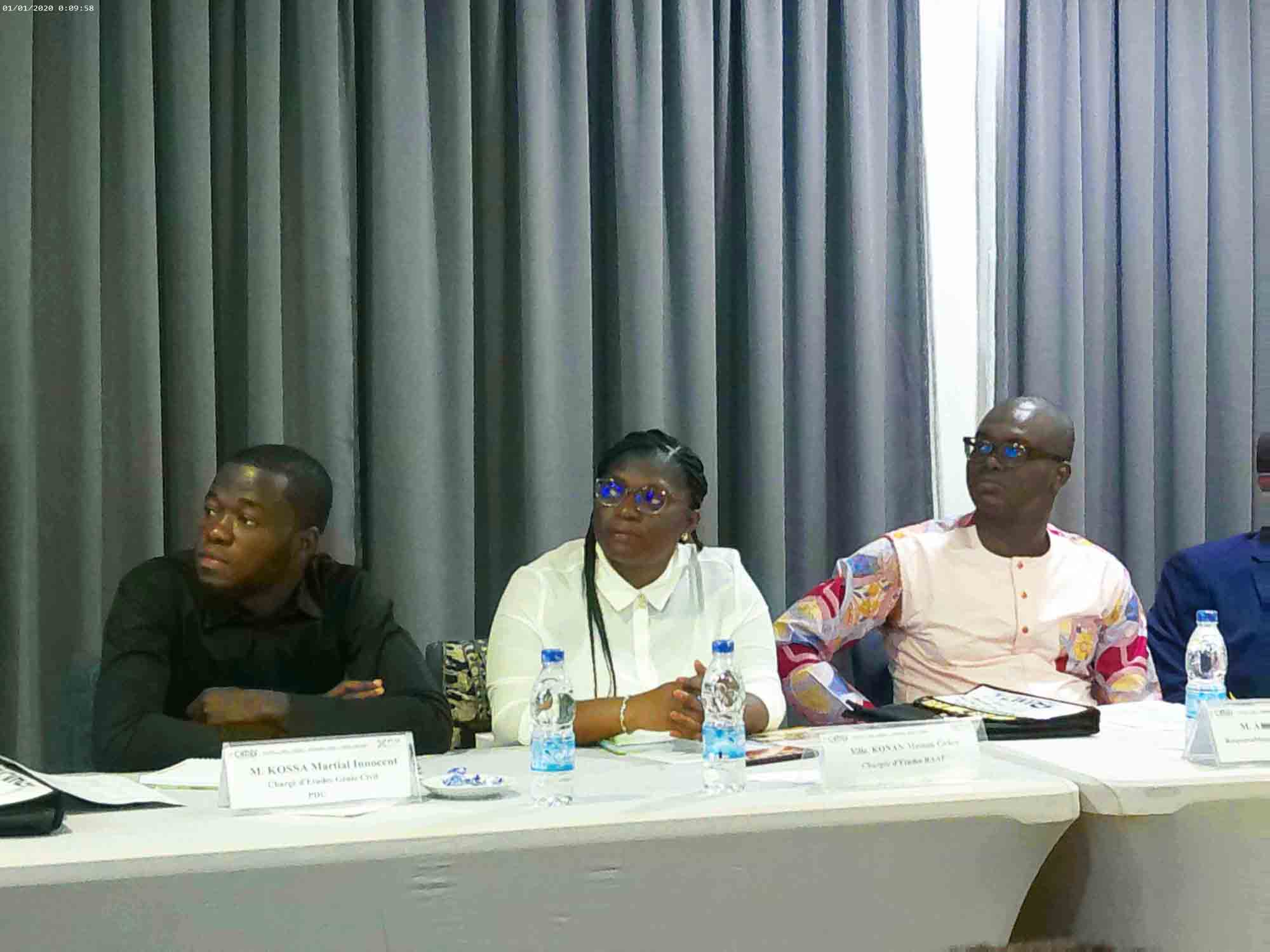 Maîtrise du cadre juridique, comptable et fiscal des opérations courantes dans les établissements de microfinance