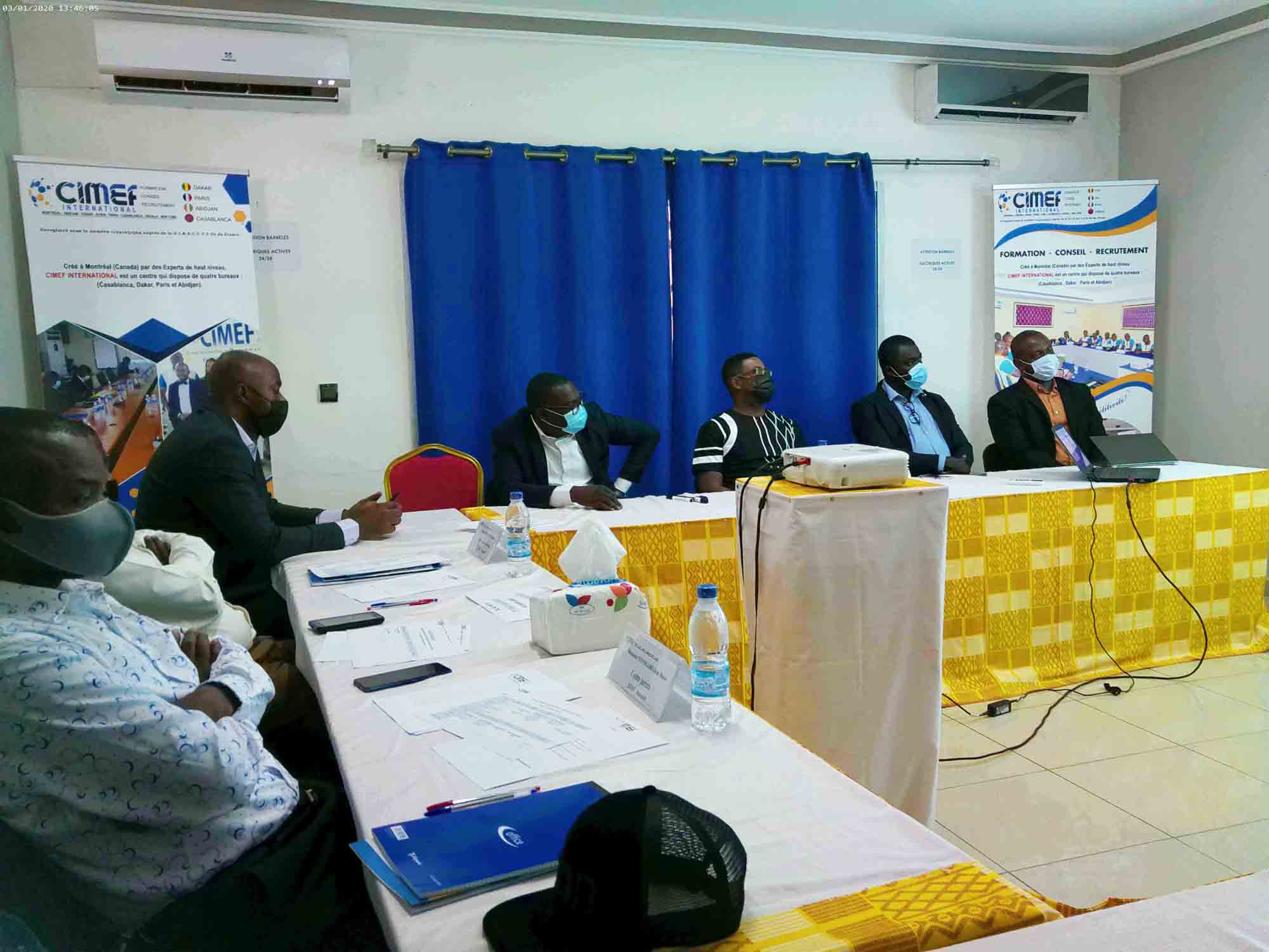 Expoitations minières à petite échelle : comprendre les dimensions techniques, sociales et environnementales