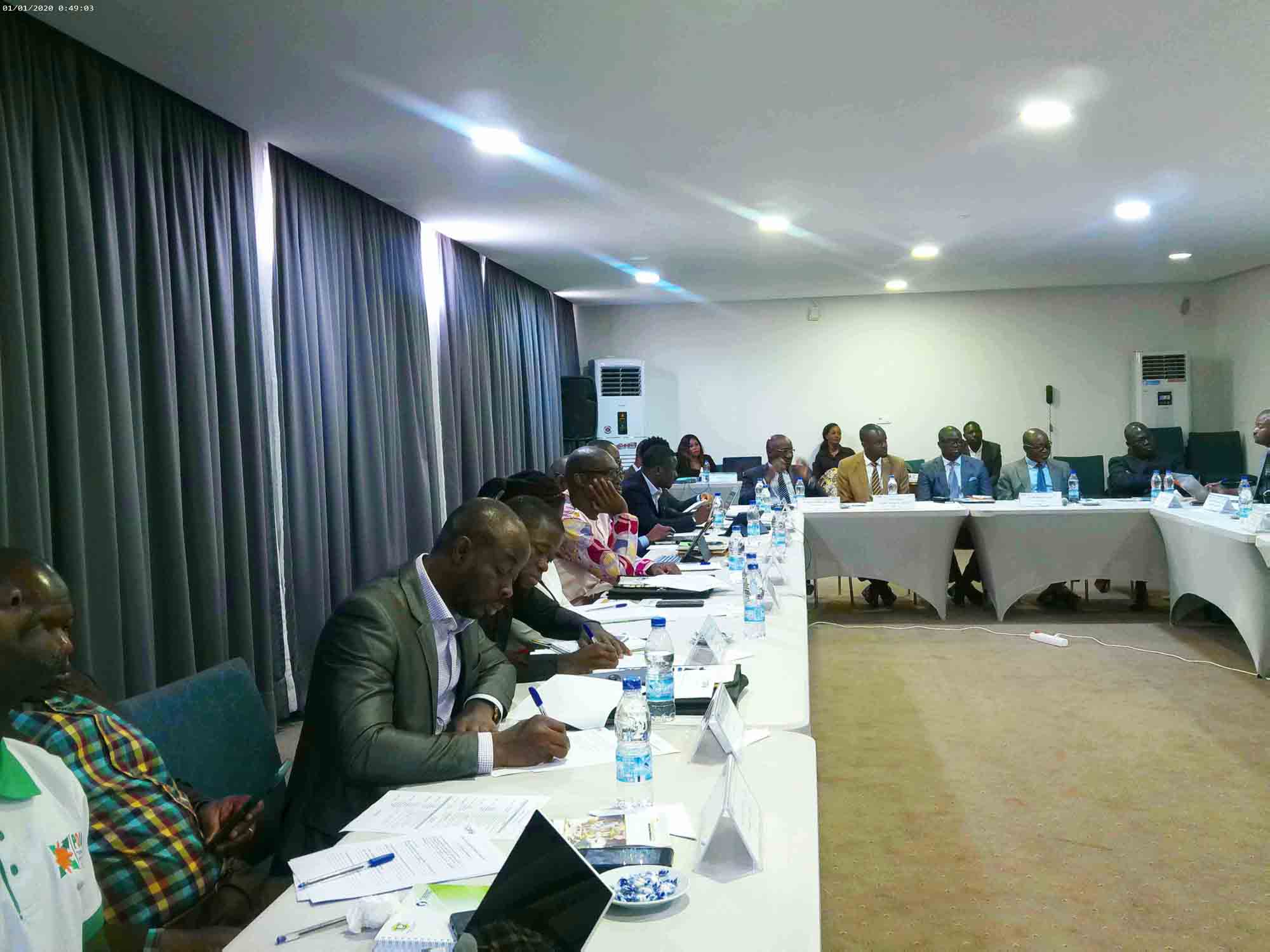 Maîtrise des contrats et opérations d'affrètement des navires